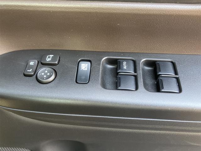 スペーシア ハイブリッドＸ　両側電動スライドドア　クリアランスソナー　レーンアシスト　衝突被害軽減システム　オートライト　ＬＥＤヘッドランプ　スマートキー　アイドリングストップ　電動格納ミラー　シートヒーター　ベンチシート（11枚目）