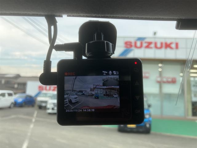 �h���C�u���R�[�_�[�����Ă��܂��I�������̂��N�����Ă��܂�����B����Ȏ��ɐS���������ɂȂ�̂��A�^�]�̋L�^���f���Ɖ��ŋL�^����h���C�u���R�[�_�[�ł��B