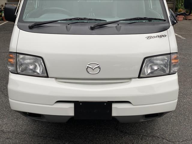 ボンゴバン ＧＬ　低床ハイルーフ　４ＡＴ　４ＷＤ　５人乗り　フルセグＴＶナビ　Ｂｌｕｅｔｏｏｔｈ　ＥＴＣ　前後同色バンパー　パワーウインド　フロアマット　荷室マット　両側スライドドア　積載量９００ｋｇ　禁煙車（26枚目）