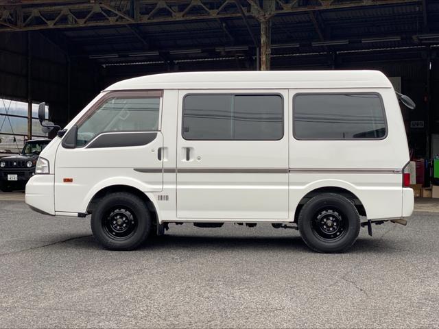 ボンゴバン ＧＬ　低床ハイルーフ　４ＡＴ　４ＷＤ　５人乗り　フルセグＴＶナビ　Ｂｌｕｅｔｏｏｔｈ　ＥＴＣ　前後同色バンパー　パワーウインド　フロアマット　荷室マット　両側スライドドア　積載量９００ｋｇ　禁煙車（30枚目）