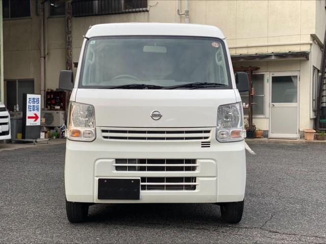 日産　ＮＶ１００クリッパバン　　ＤＸ　ＧＬパッケージ　ハイルーフ５ＡＧＳ　４ＷＤ　１１８０００キロ