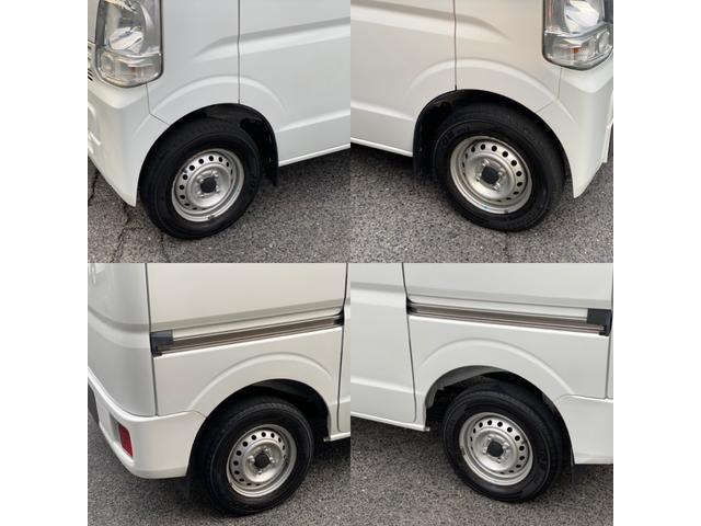 前後フェンダーの画像です。小傷はありますが綺麗です。