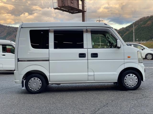 エブリイ ジョインターボ　４ＷＤ　５ＭＴ　ナビ　バックカメラ　ＥＴＣ　Ｂｌｕｅｔｏｏｔｈ　フルセグＴＶ　　クラッチオーバーホール付き　フロントフォグランプ　パワーウインド　キーレス　電動格納ミラー　フロアマット　ドアバイザー（29枚目）