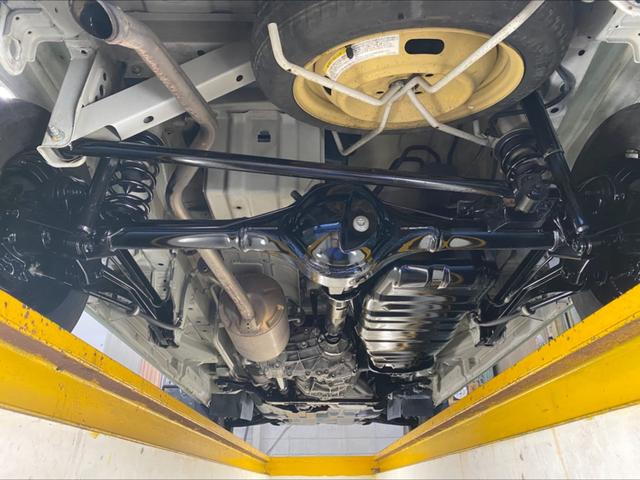 エブリイ ジョインターボ　４ＷＤ　５ＭＴ　ナビ　バックカメラ　ＥＴＣ　Ｂｌｕｅｔｏｏｔｈ　フルセグＴＶ　　クラッチオーバーホール付き　フロントフォグランプ　パワーウインド　キーレス　電動格納ミラー　フロアマット　ドアバイザー（31枚目）