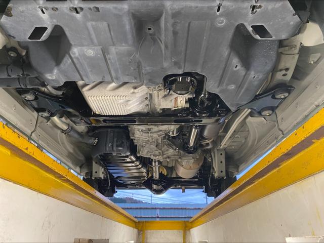 エブリイ ジョインターボ　４ＷＤ　５ＭＴ　ナビ　バックカメラ　ＥＴＣ　Ｂｌｕｅｔｏｏｔｈ　フルセグＴＶ　　クラッチオーバーホール付き　フロントフォグランプ　パワーウインド　キーレス　電動格納ミラー　フロアマット　ドアバイザー（33枚目）