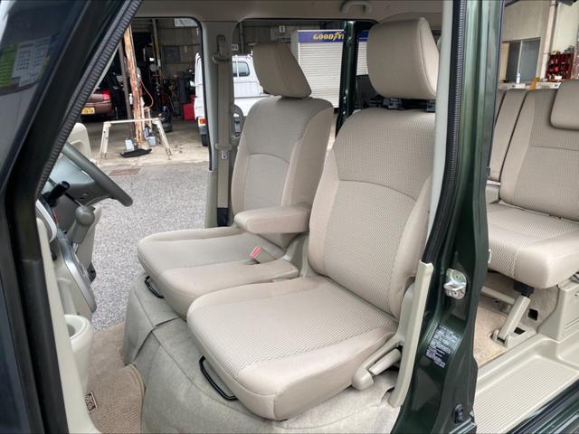 ＮＶ１００クリッパーリオ Ｅ　４ＷＤ　ターボ　４９０００ｋｍ　ハイフール　エマージェンシーブレーキ　タイヤ４本新品　ナビ　バックカメラ　ＥＴＣ　１４インチ純正アルミホイール　シートヒーター　左側パワースライドドア　ディスチャージ（21枚目）