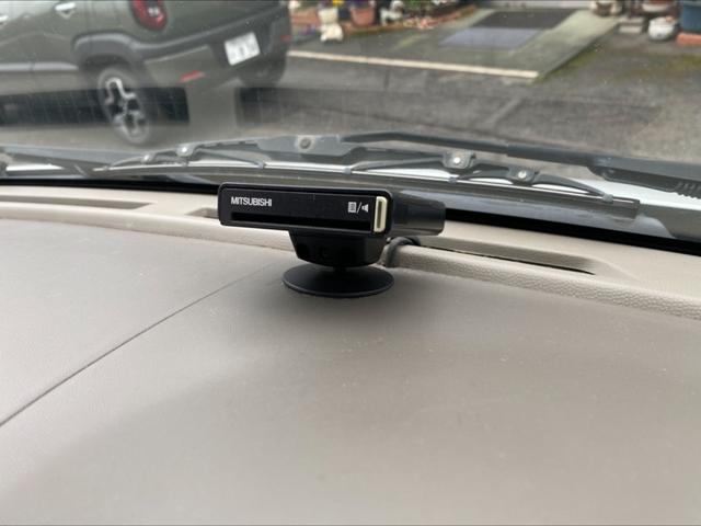 スクラム ＰＣ　４ＷＤ　５ＭＴ　ナビ　Ｂｌｕｅｔｏｏｔｈ　ＥＴＣ　パワーウインド　キーレス　フロントスピーカー　エアコン　パワステ　エアバック　ＡＢＳ　車検２年整備付（10枚目）