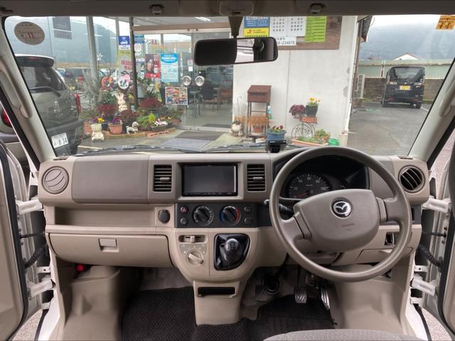 スクラム ＰＣ　４ＷＤ　５ＭＴ　ナビ　Ｂｌｕｅｔｏｏｔｈ　ＥＴＣ　パワーウインド　キーレス　フロントスピーカー　エアコン　パワステ　エアバック　ＡＢＳ　車検２年整備付（17枚目）