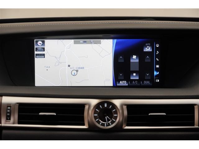 メーカーナビ装着しています。