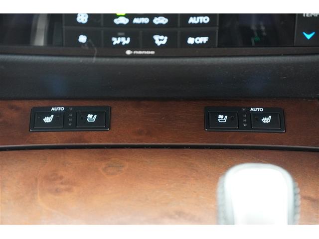 シートヒーター＆ベンチレーション装備しています。