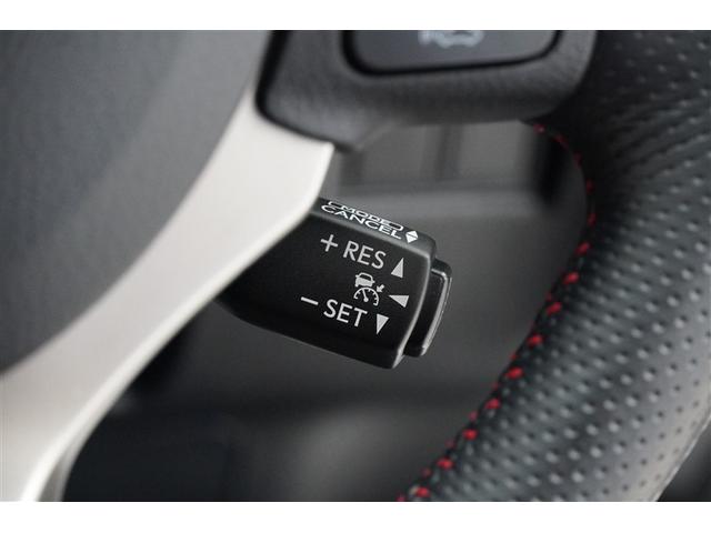 高速道路を頻繁に利用する方におすすめのレーダークルーズコントロール。前を走っている車との適切な距離を保って走行してくれます。長距離運転の疲労感も違いますよ。適度な休憩も忘れずに★