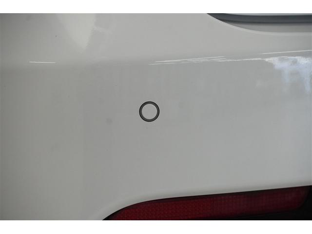 クリアランスソナーは障害物が近づくと、メーター画面でのディスプレイ表示やブザーで知らせてくれる機能がある装置です。