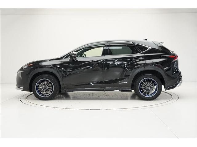 ＮＸ ＮＸ３００ｈ　Ｆスポーツ　ＡＷ　ＡＢＳ　Ｐシート　ＬＥＤヘッド　イモビ　黒革シート　メモリナビ　ＡＷＤ　１オナ　ナビ＆ＴＶ　オートクルーズコントロール　エアコン　ミュージックプレイヤー接続可　ドラレコ　ＤＶＤ再生　スマートキー（2枚目）