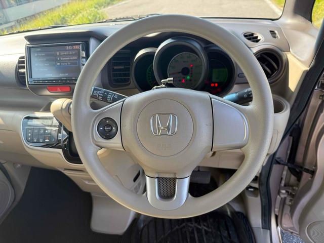 N-BOX G・Lパッケージ バックカメラ 両側スライド・片側電動 ナビ TV スマートキー アイドリングストップ 電動格納ミラー ベンチシート CVT 盗難防止システム ABS ESC CD DVD再生 USB(2枚目)