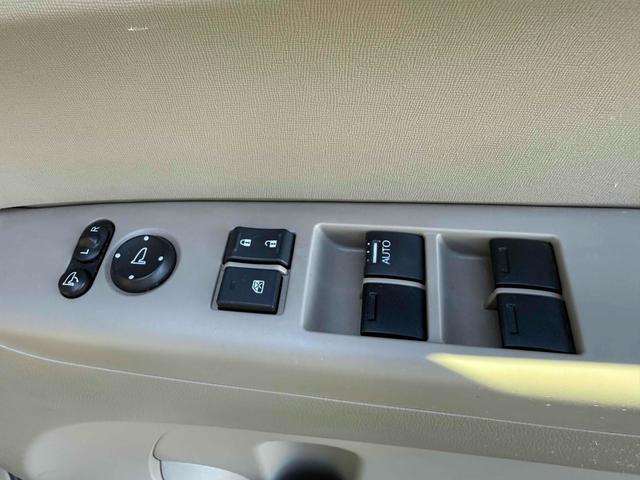 N-BOX G・Lパッケージ バックカメラ 両側スライド・片側電動 ナビ TV スマートキー アイドリングストップ 電動格納ミラー ベンチシート CVT 盗難防止システム ABS ESC CD DVD再生 USB(8枚目)