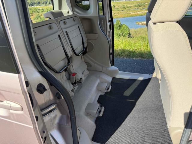 N-BOX G・Lパッケージ バックカメラ 両側スライド・片側電動 ナビ TV スマートキー アイドリングストップ 電動格納ミラー ベンチシート CVT 盗難防止システム ABS ESC CD DVD再生 USB(24枚目)