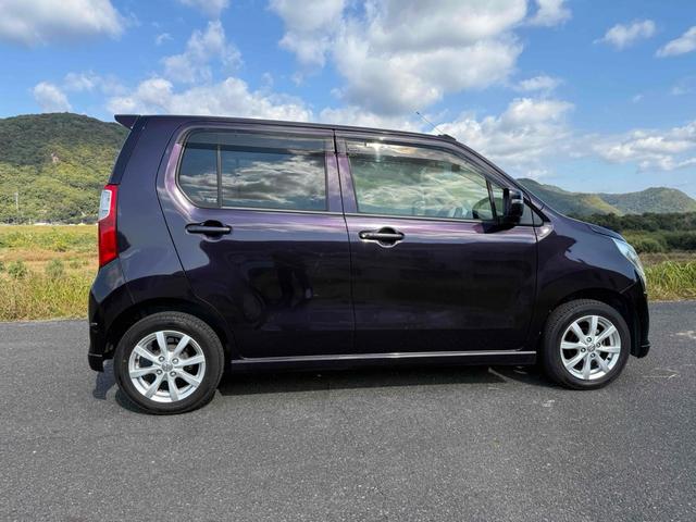 ワゴンＲ 　ドライブレコーダー　バックカメラ　ＴＶ　スマートキー　アイドリングストップ　ベンチシート　ＣＶＴ　ＣＤ　ＤＶＤ再生　ミュージックプレイヤー接続可　アルミホイール　エアコン　パワーステアリング（13枚目）