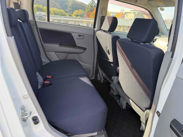 ワゴンＲ ＦＸ　キーレスエントリー　ベンチシート　ＡＴ　盗難防止システム　ＡＢＳ　衝突安全ボディ　エアコン　パワーステアリング　パワーウィンドウ　ＥＴＣ（6枚目）