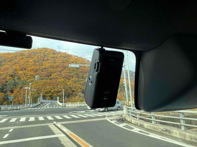 ピクシスメガ Ｇターボ　ＳＡＩＩＩ　ドライブレコーダー　ＥＴＣ　バックカメラ　両側電動スライドドア　ＴＶ　クリアランスソナー　衝突被害軽減システム　オートマチックハイビーム　オートライト　ＬＥＤヘッドランプ　スマートキー（7枚目）