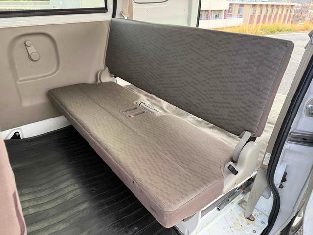 ＮＶ１００クリッパーバン 　ＴＶ　両側スライドドア　エアコン　運転席エアバッグ　助手席エアバッグ　ＣＤ　ＵＳＢ　ミュージックプレイヤー接続可　Ｂｌｕｅｔｏｏｔｈ（11枚目）