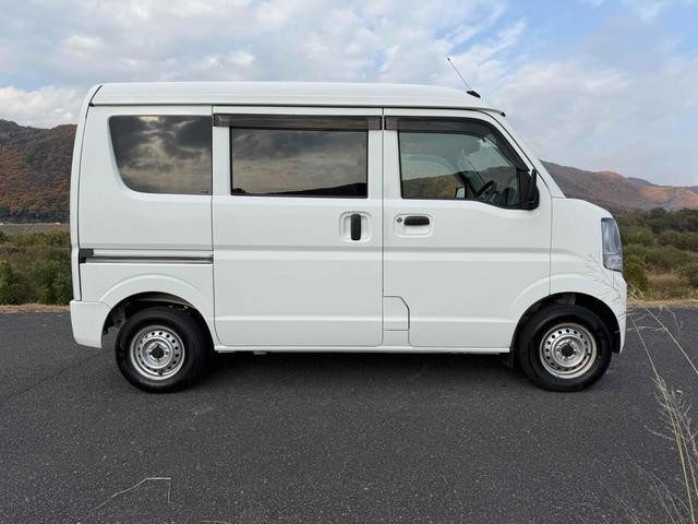 ＮＶ１００クリッパーバン 　ＴＶ　両側スライドドア　エアコン　運転席エアバッグ　助手席エアバッグ　ＣＤ　ＵＳＢ　ミュージックプレイヤー接続可　Ｂｌｕｅｔｏｏｔｈ（14枚目）