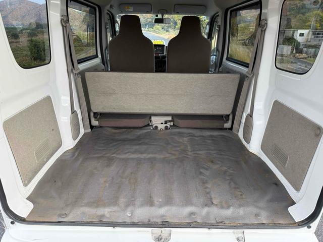 ＮＶ１００クリッパーバン 　ＴＶ　両側スライドドア　エアコン　運転席エアバッグ　助手席エアバッグ　ＣＤ　ＵＳＢ　ミュージックプレイヤー接続可　Ｂｌｕｅｔｏｏｔｈ（18枚目）