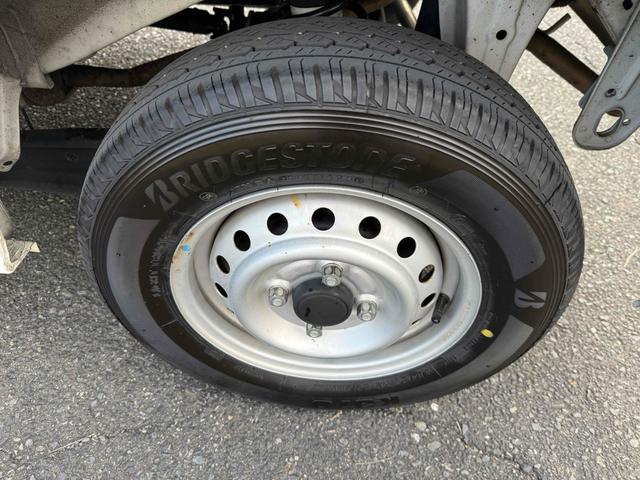 ＮＶ１００クリッパーバン 　ＴＶ　両側スライドドア　エアコン　運転席エアバッグ　助手席エアバッグ　ＣＤ　ＵＳＢ　ミュージックプレイヤー接続可　Ｂｌｕｅｔｏｏｔｈ（20枚目）