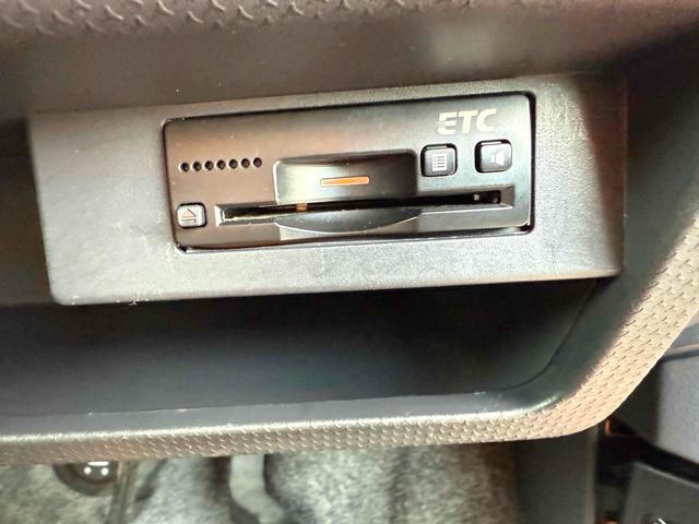 ハスラー 　ＥＴＣ　バックカメラ　ＴＶ　レーンアシスト　衝突被害軽減システム　オートライト　スマートキー　アイドリングストップ　シートヒーター　ベンチシート　ＣＶＴ　ＡＢＳ　ＥＳＣ　ＣＤ　ＵＳＢ（6枚目）