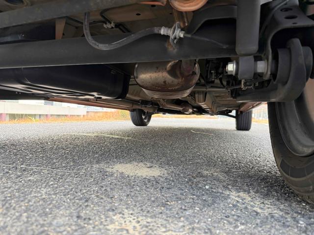 ハスラー 　ＥＴＣ　バックカメラ　ＴＶ　レーンアシスト　衝突被害軽減システム　オートライト　スマートキー　アイドリングストップ　シートヒーター　ベンチシート　ＣＶＴ　ＡＢＳ　ＥＳＣ　ＣＤ　ＵＳＢ（25枚目）