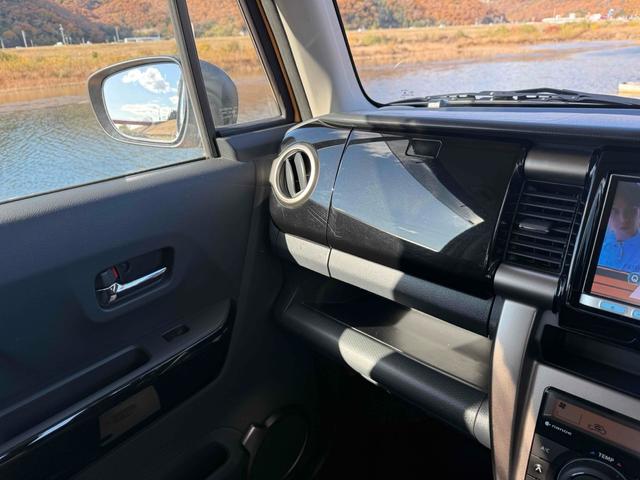 ハスラー 　ＥＴＣ　ＴＶ　レーンアシスト　衝突被害軽減システム　オートライト　スマートキー　アイドリングストップ　シートヒーター　ベンチシート　ＣＶＴ　ＥＳＣ　ＣＤ　ＵＳＢ　Ｂｌｕｅｔｏｏｔｈ　アルミホイール（36枚目）