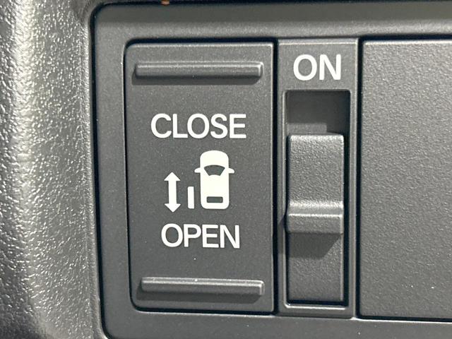 Ｎ－ＢＯＸカスタム ベースグレード　届出済未使用車　ホンダセンシング　電動スライドドア　スマートキー　ＬＥＤヘッド　レーダークルーズ　オートハイビーム　パーキングセンサー　前後誤発進抑制機能　車線維持支援システム　ロールサンシェード（6枚目）