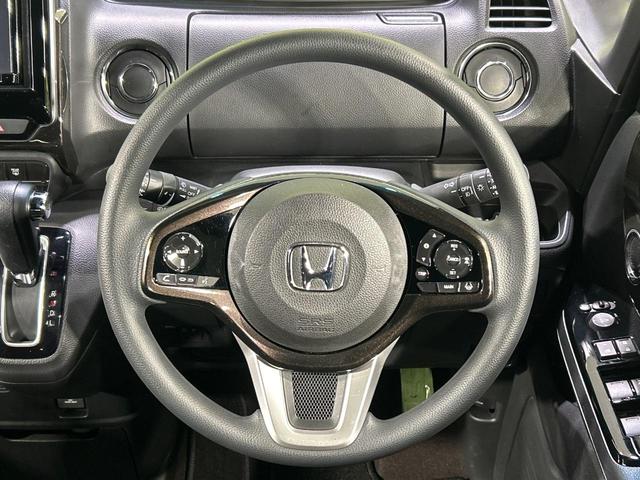 Ｎ－ＢＯＸカスタム Ｇ・Ｌホンダセンシング　ナビ　禁煙車　電動スライドドア　アダプティブクルーズ　バックカメラ　Ｂｌｕｅｔｏｏｔｈ　ＥＴＣ　フルセグＴＶ　スマートキー　オートハイビーム　車線逸脱警報　ＬＥＤヘッドランプ　純正１４インチアルミ（12枚目）