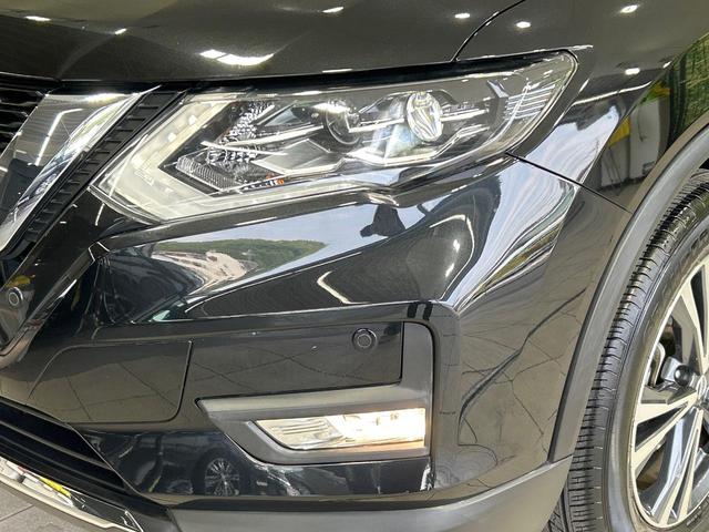 エクストレイル ２０Ｘｉ　純正９型ナビ　禁煙車　プロパイロット　全周囲カメラ　デジタルミラー　パワーバックドア　エマージェンシーブレーキ　電動パーキング　ドラレコ　ＥＴＣ　シートヒーター　ＬＥＤランプ　純正１８インチアルミ（12枚目）