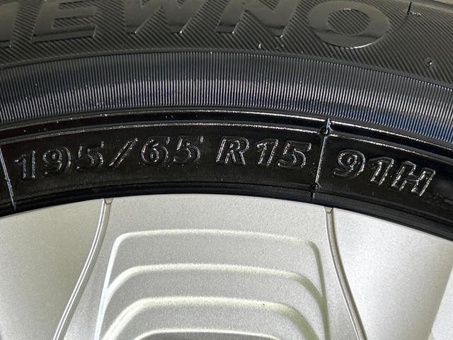 プリウス Ｓ　ナビ付８インチディスプレイオ　バックカメラ　セーフティセンス　レーダークルーズ　クリアランスソナー　禁煙車　スマートキー　ＬＥＤヘッド　ＥＴＣ　オートハイビーム　オートエアコン　純正１５インチアルミ（24枚目）