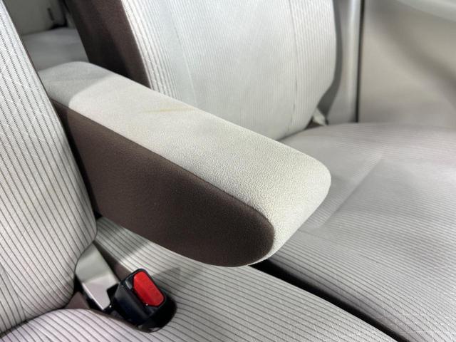 デイズ Ｊ　禁煙車　純正ＳＤナビ　衝突軽減システム　Ｂｌｕｅｔｏｏｔｈ再生　ＤＶＤ／ＣＤ再生　電動格納ミラー　盗難防止システム　ＵＳＢ入力端子　衝突安全ボディ　プライバシーガラス（46枚目）