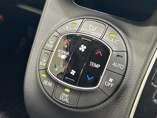 ヴォクシー ZS 煌 モデリスタエアロ 後席モニター ナビ 両側電動スライド セーフティセンス バックカメラ Bluetooth ETC ドラレコ LEDランプ 純正16インチアルミ 左右独立オートエアコン(31枚目)
