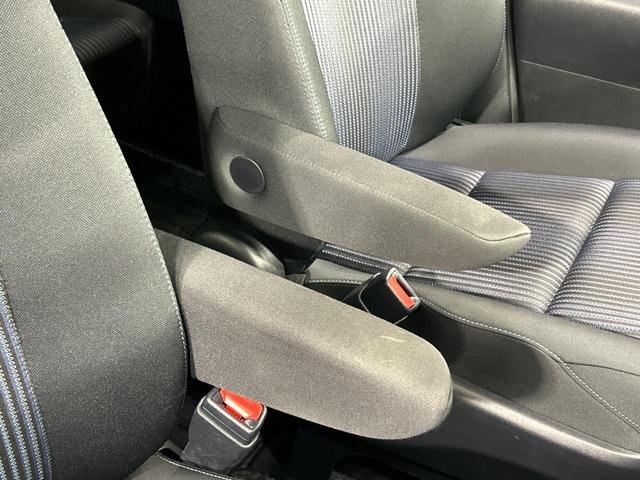 ヴォクシー ZS 煌 モデリスタエアロ 後席モニター ナビ 両側電動スライド セーフティセンス バックカメラ Bluetooth ETC ドラレコ LEDランプ 純正16インチアルミ 左右独立オートエアコン(41枚目)