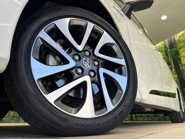 シエンタ ハイブリッドＧ　クエロ　モデリスタエアロ　純正ナビ　ＬＥＤランプ　シートヒーター　純正ＯＰ１６インチアルミ　セーフティセンス　バックカメラ　Ｂｌｕｅｔｏｏｔｈ　ＥＴＣ　ハーフレザーシート　ステアリングスイッチ（13枚目）