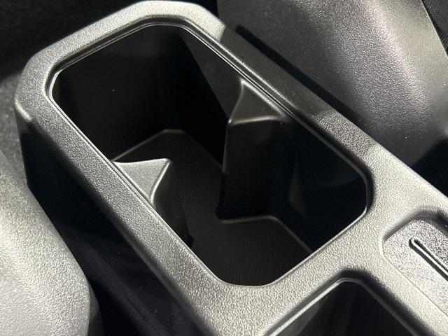 ジムニー XC 届出済未使用車 セーフティサポート シートヒーター クルコン LEDヘッド コーナーセンサー スマートキー 車線逸脱警報 オートライト オートエアコン 純正16インチアルミ(49枚目)