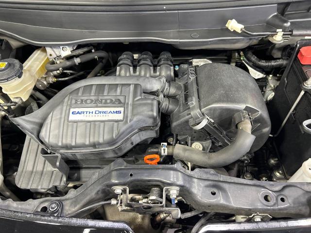 N-ONE プレミアム・Lパッケージ 純正ディスプレイオーディオ HIDヘッド バックカメラ 純正14インチアルミ 禁煙車 スマートキー ETC オートライト オートエアコン Bluetooth CD(18枚目)