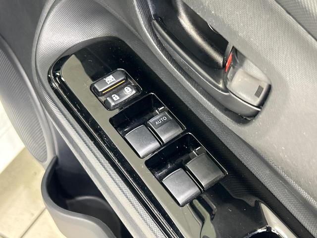 アクア Sスタイルブラック 禁煙車 純正SDナビ バックカメラ セーフティセンス ETC LEDヘッドライト オートマチックハイビーム オートライト 地デジ Bluetooth再生 スマートキー LEDフロントフォグライト(38枚目)