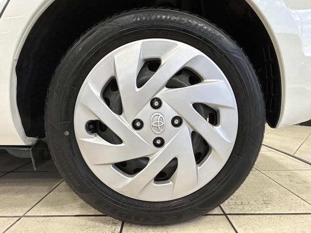 アクア Sスタイルブラック 禁煙車 純正SDナビ バックカメラ セーフティセンス ETC LEDヘッドライト オートマチックハイビーム オートライト 地デジ Bluetooth再生 スマートキー LEDフロントフォグライト(56枚目)