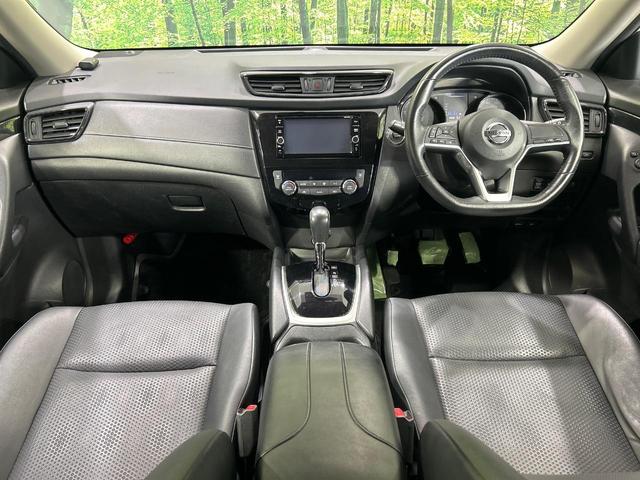 エクストレイル ２０Ｘ　純正ナビ　フリップダウンモニター　全周囲カメラ　エマージェンシーブレーキ　禁煙車　防水シート　パワーバックドア　ＥＴＣ　ＬＥＤヘッド　スマートキー　デジタルインナーミラー　オートライト（2枚目）