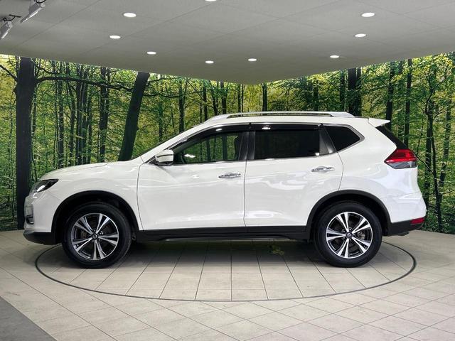 エクストレイル ２０Ｘ　純正ナビ　フリップダウンモニター　全周囲カメラ　エマージェンシーブレーキ　禁煙車　防水シート　パワーバックドア　ＥＴＣ　ＬＥＤヘッド　スマートキー　デジタルインナーミラー　オートライト（47枚目）