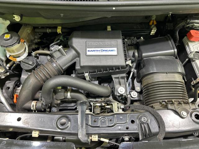 N-BOXカスタム G・Lターボホンダセンシング 純正8型ナビ 両側電動スライドドア 禁煙車 バックカメラ Bluetooth ETC ドラレコ 革調シートカバー LEDヘッドランプ 純正15インチアルミ アダプティブクルーズ オートハイビーム(18枚目)