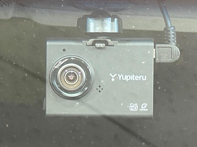 ランドクルーザープラド TX BIGX9型ナビ 禁煙車 セーフティセンス ルーフレール クリアランスソナー バックカメラ Bluetooth ETC LEDヘッドランプ 革調シートカバー 純正17インチアルミ(6枚目)