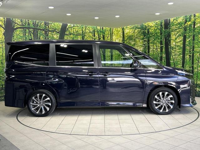 ヴォクシー S-Z 後席モニター 純正10.5型ナビ 快適利便PKG デジタルミラー ブラインドスポットモニター バックカメラ 3眼LEDランプ ヘッドアップディスプレイ シートヒーター ドラレコ ETC リアオートエア(27枚目)