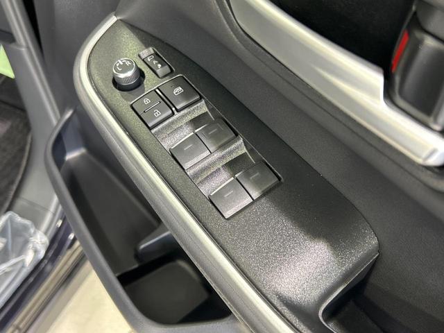 ヴォクシー S-Z 後席モニター 純正10.5型ナビ 快適利便PKG デジタルミラー ブラインドスポットモニター バックカメラ 3眼LEDランプ ヘッドアップディスプレイ シートヒーター ドラレコ ETC リアオートエア(38枚目)