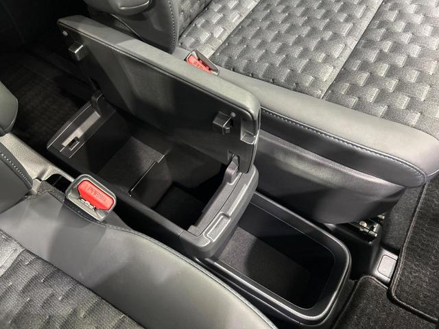 ヴォクシー S-Z 後席モニター 純正10.5型ナビ 快適利便PKG デジタルミラー ブラインドスポットモニター バックカメラ 3眼LEDランプ ヘッドアップディスプレイ シートヒーター ドラレコ ETC リアオートエア(59枚目)