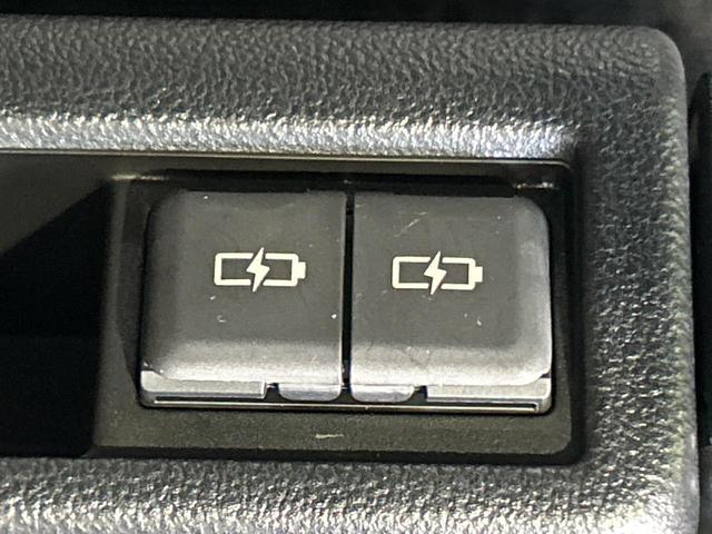 ヴォクシー S-Z 後席モニター 純正10.5型ナビ 快適利便PKG デジタルミラー ブラインドスポットモニター バックカメラ 3眼LEDランプ ヘッドアップディスプレイ シートヒーター ドラレコ ETC リアオートエア(64枚目)